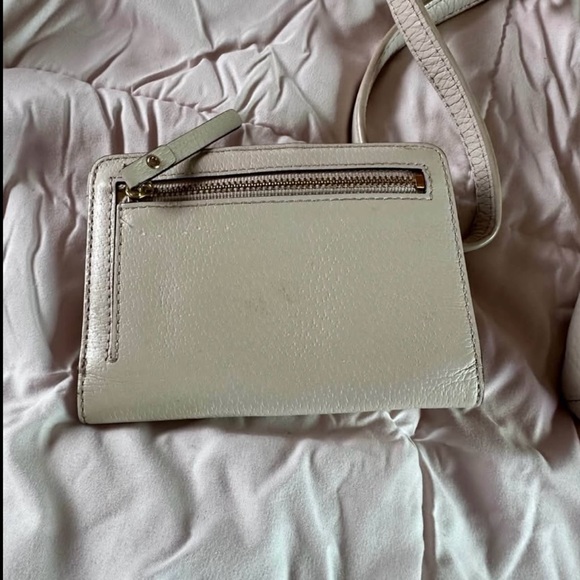 Kate Spade White Leather Crossbody Bag with matching wallet. - Picture 3 of 8